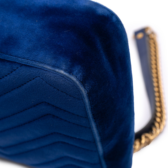 Pre-Loved Gucci Medium GG Marmont Matelasse Velvet Flap Crossbody - Picture 8 of 11